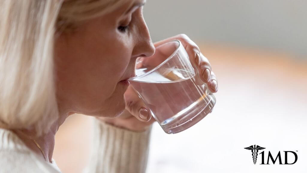 does-drinking-water-help-heartburn