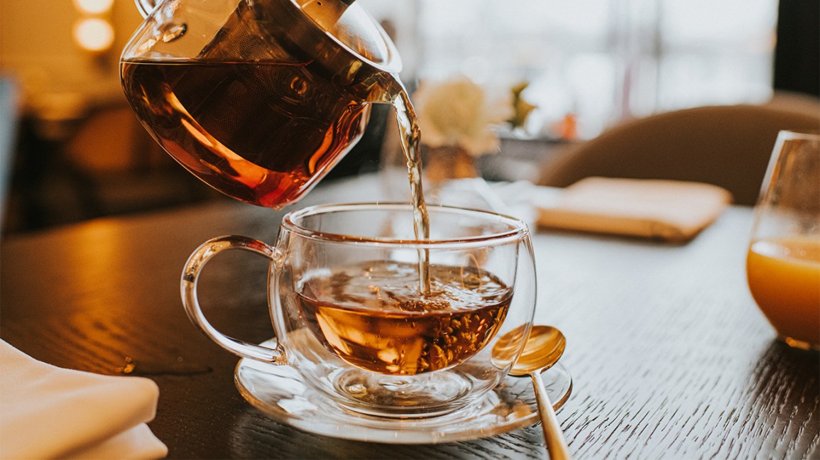 Does Yogi Detox Tea Make You Poop?