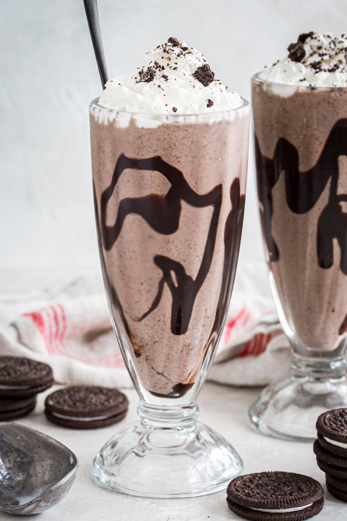 How To Whip Up An Irresistible Oreo Milkshake Recipe Inside 6823