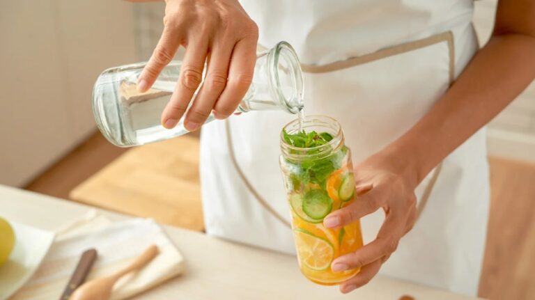 How Much Detox Water Should I Drink A Day?