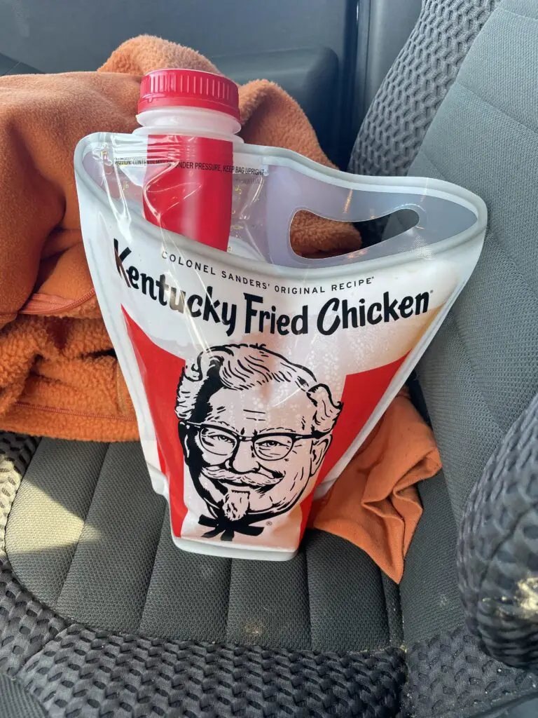 What Types of Beverages are Offered in Kfc'S Beverage Bucket?